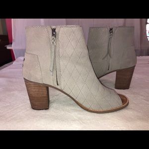 Toms Open toe bootie